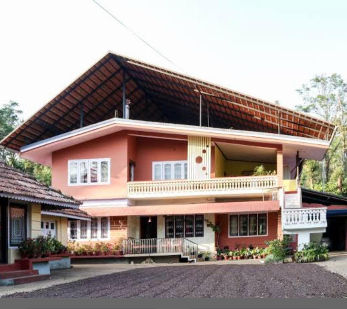 Coorg Naladi Holidays Kakkabe Exterior photo